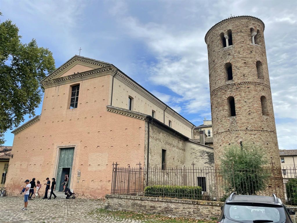RAVENNA - de basiliek van Santa Maria Maggiore