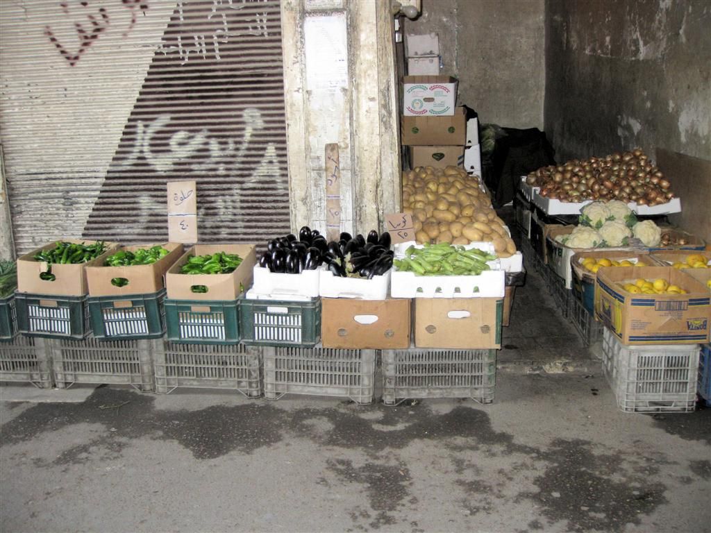 SYRIЁ - DAMASCUS - groente kraam